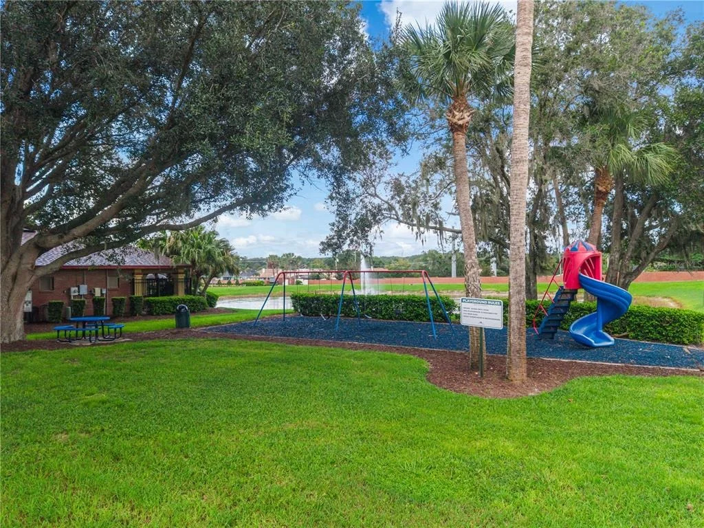 Photo of 116 OAK GROVE CIRCLE