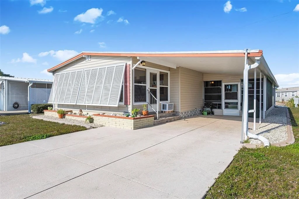 Photo of 320 LA COSTA