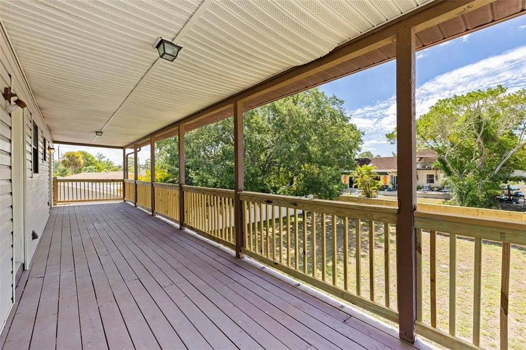 Photo of 334 CROSSWINDS DRIVE