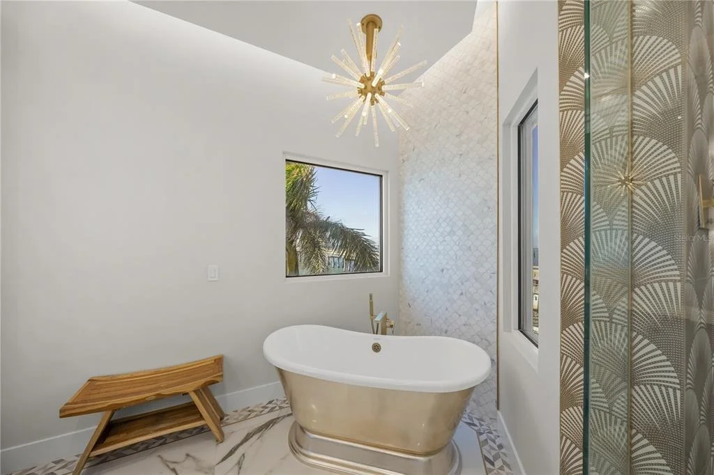 Photo of 1400 SIESTA DRIVE