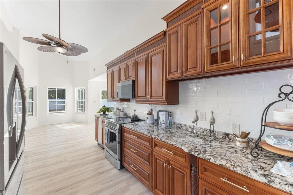 Photo of 2138 BAYOU DRIVE