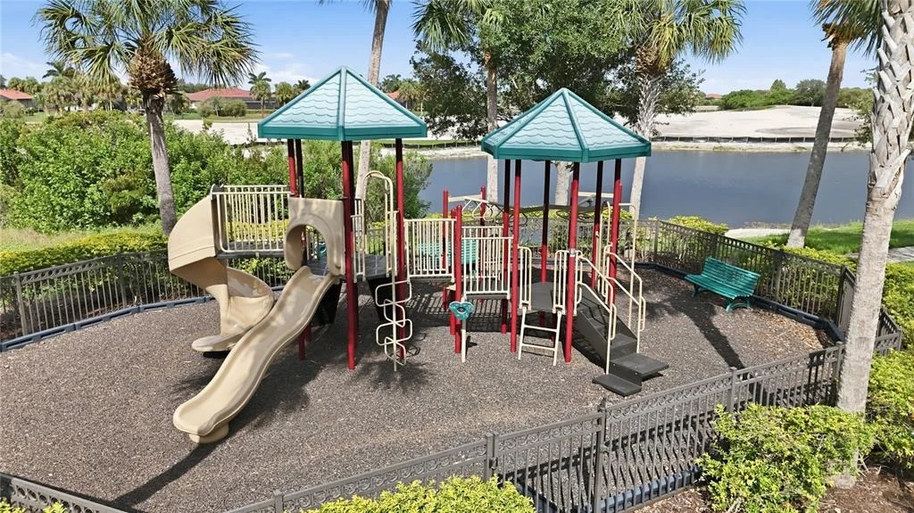 Photo of 24252 GALLBERRY DRIVE