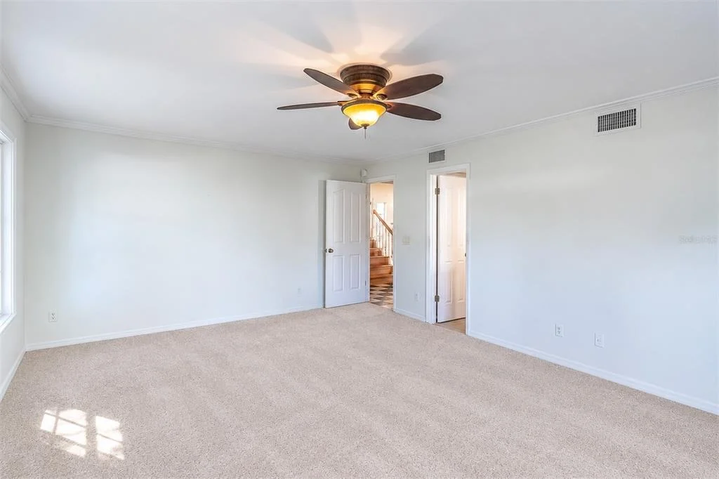 Photo of 472 MAYFAIR CIRCLE