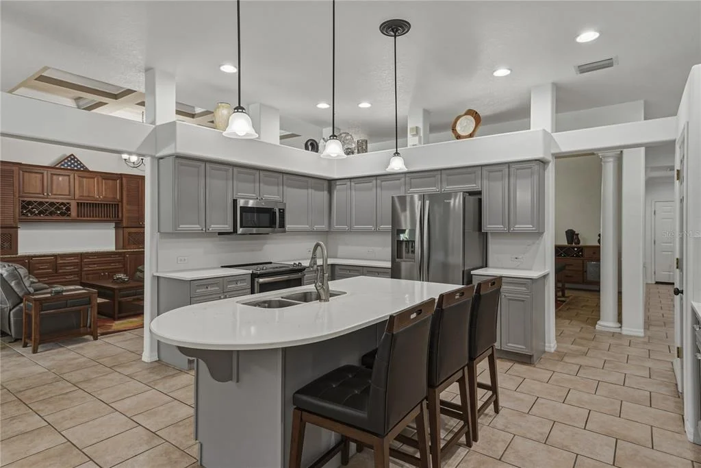 Photo of 6105 AUDUBON MANOR BOULEVARD