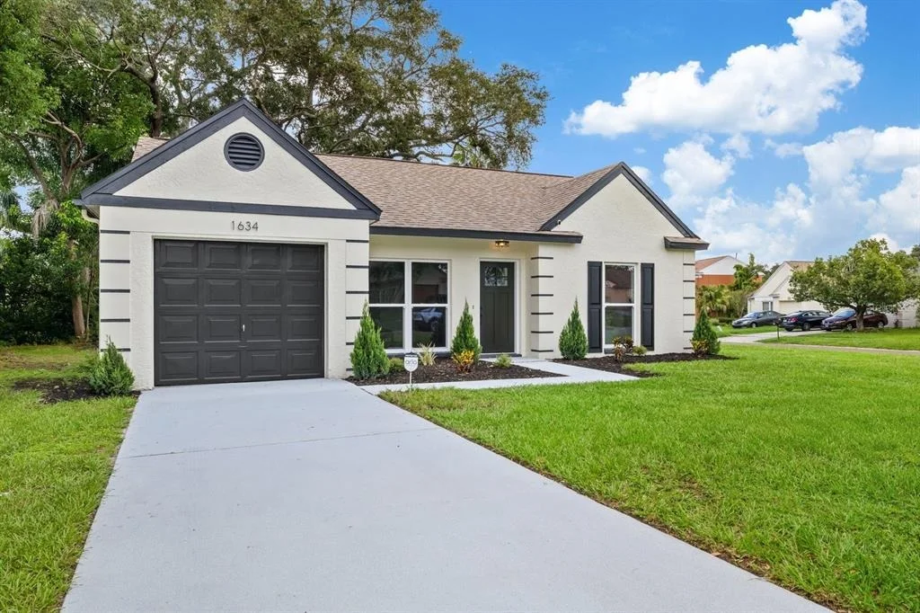 Photo of 1634 CROSSRIDGE DRIVE