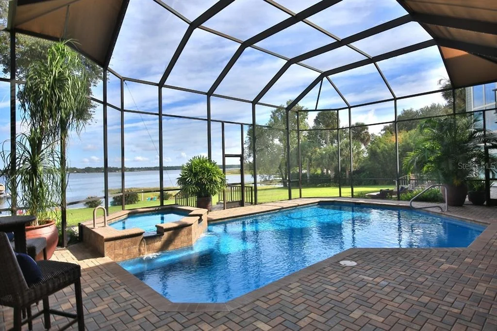 Photo of 11035 SE SUNSET HARBOR ROAD