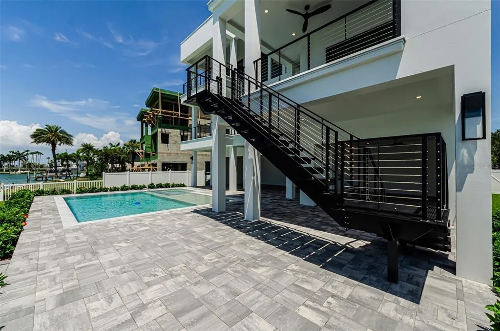 Photo of 43 DOLPHIN DRIVE