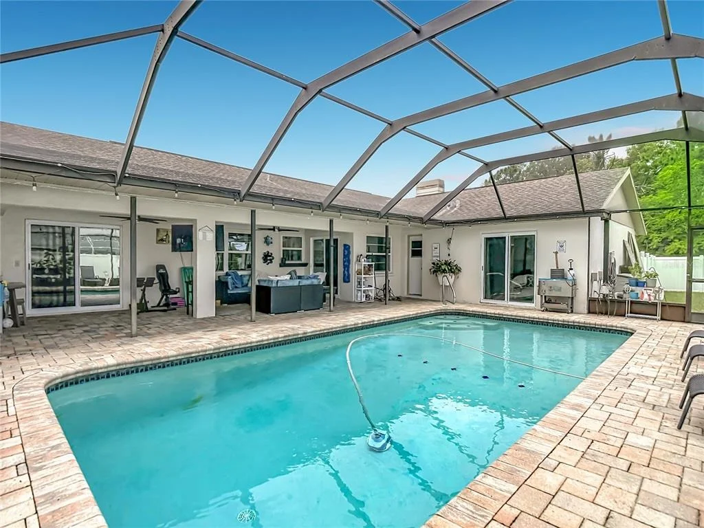 Photo of 10433 DUNKIRK ROAD