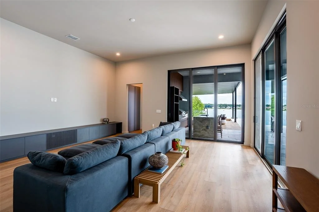Photo of 15125 PENDIO DRIVE