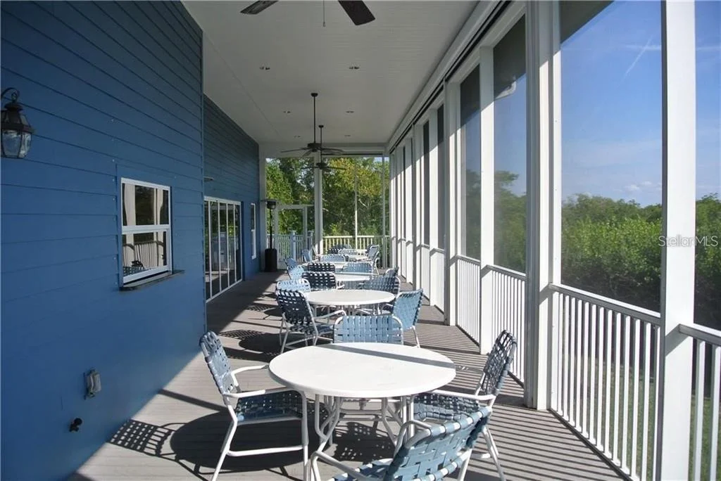 Photo of 950 WATERSIDE LANE