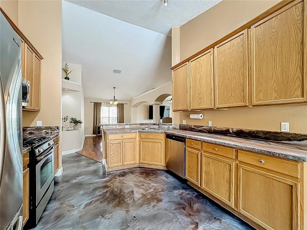 Photo of 7116 COLONY POINTE DRIVE