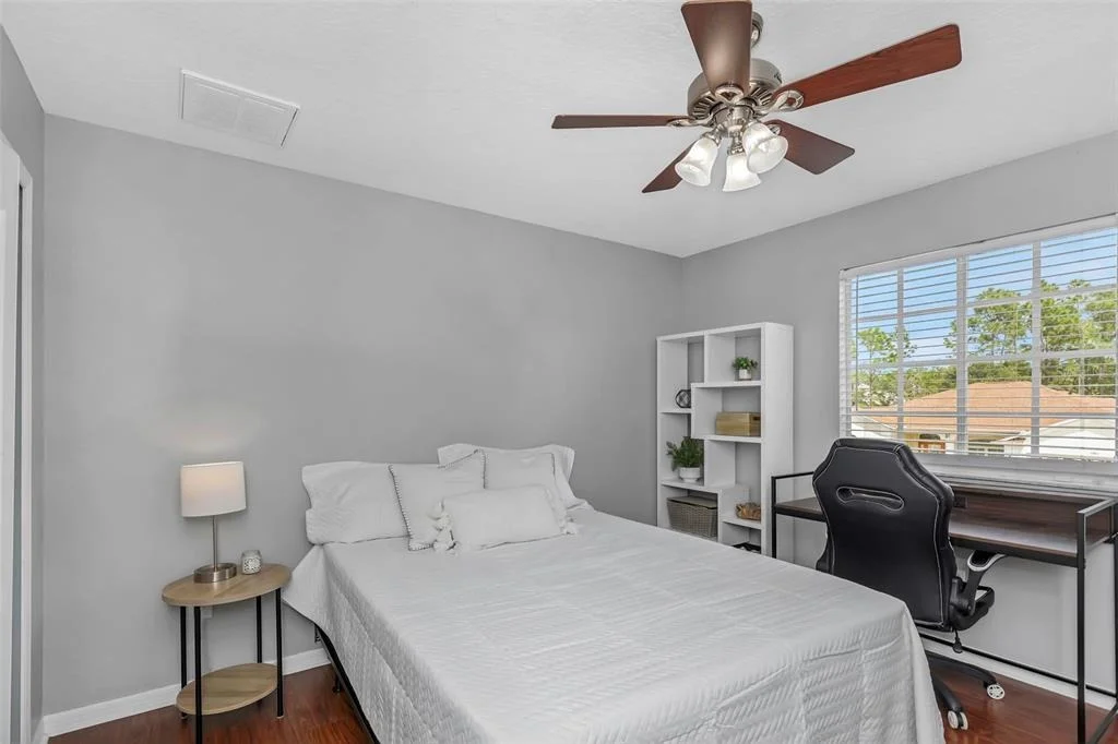 Photo of 14818 EDGEMERE DRIVE