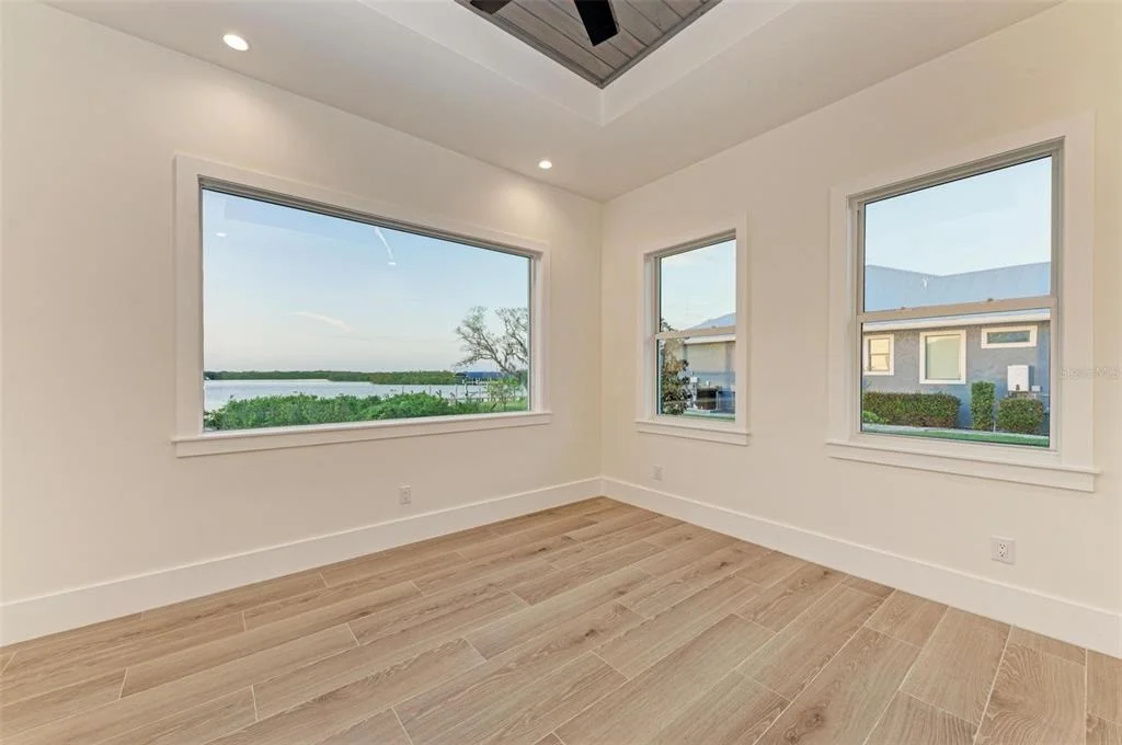 Photo of 6100 RIVERSIDE DRIVE