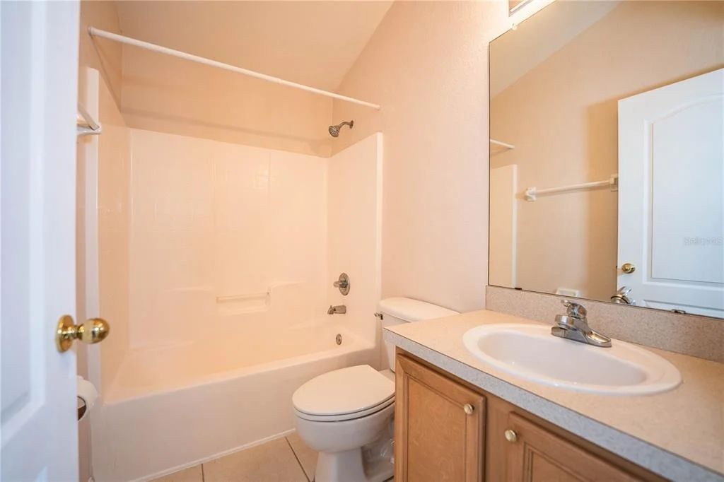 Photo of 6852 SHADOWCAST LANE