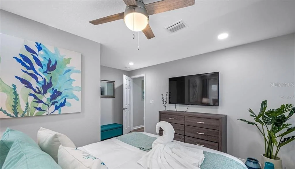 Photo of 4545 HARBOR HILLS DRIVE