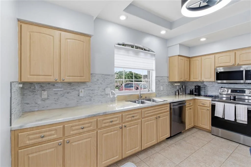 Photo of 295 ROYAL PALM WAY
