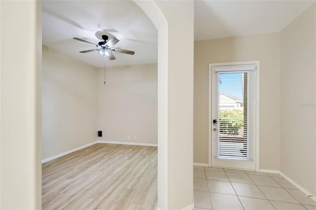 Photo of 8702 52ND DRIVE E