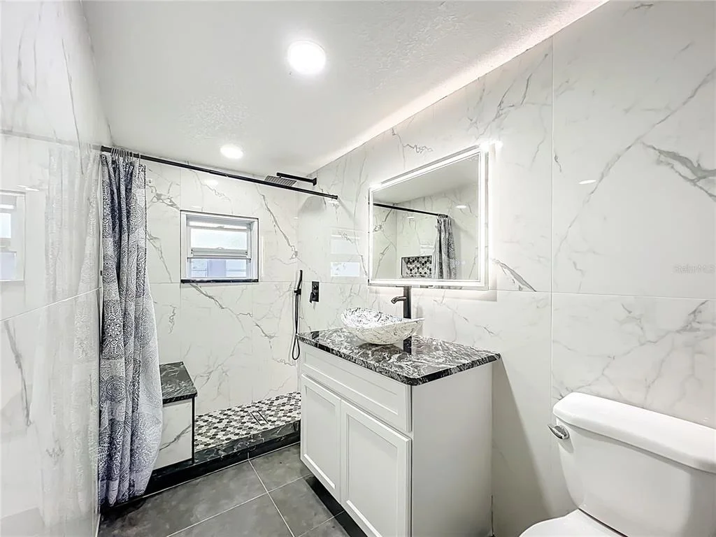 Photo of 638 NW 6TH TERRACE