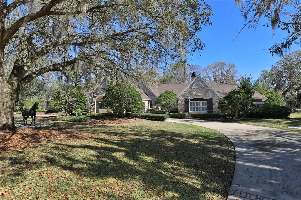 Photo of 7963 SE 12TH CIRCLE