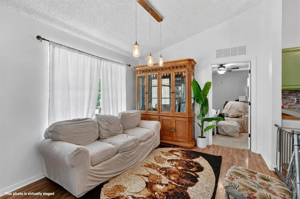 Photo of 16 REGENCY DRIVE
