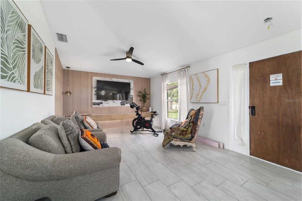 Photo of 2 JUNIPER TERRACE
