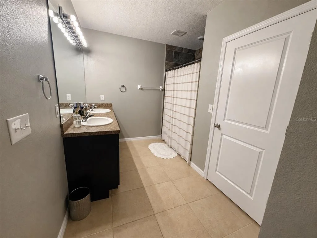 Photo of 9902 SE 37TH TERRACE