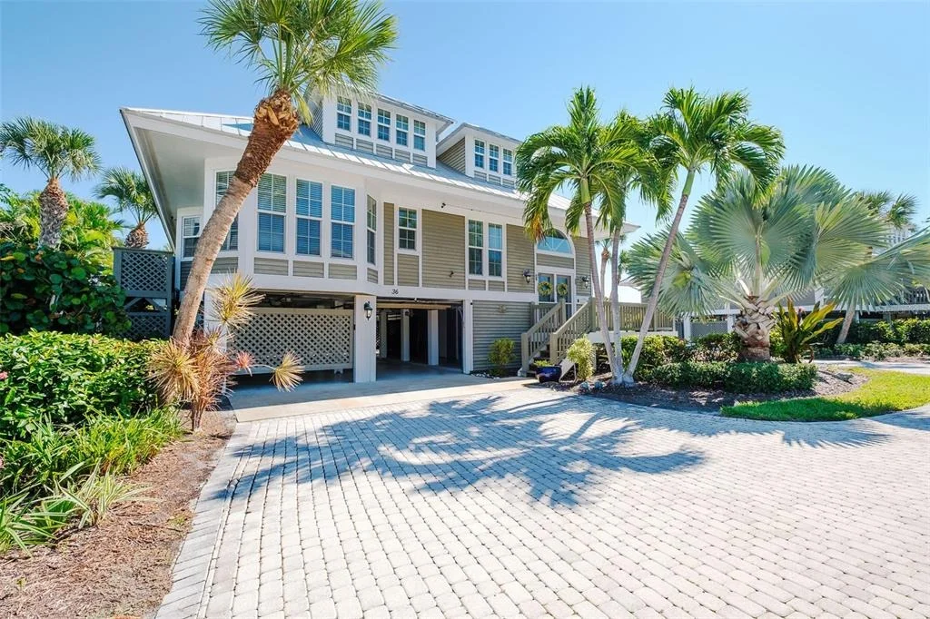 Photo of 36 SEAWATCH DRIVE DRIVE