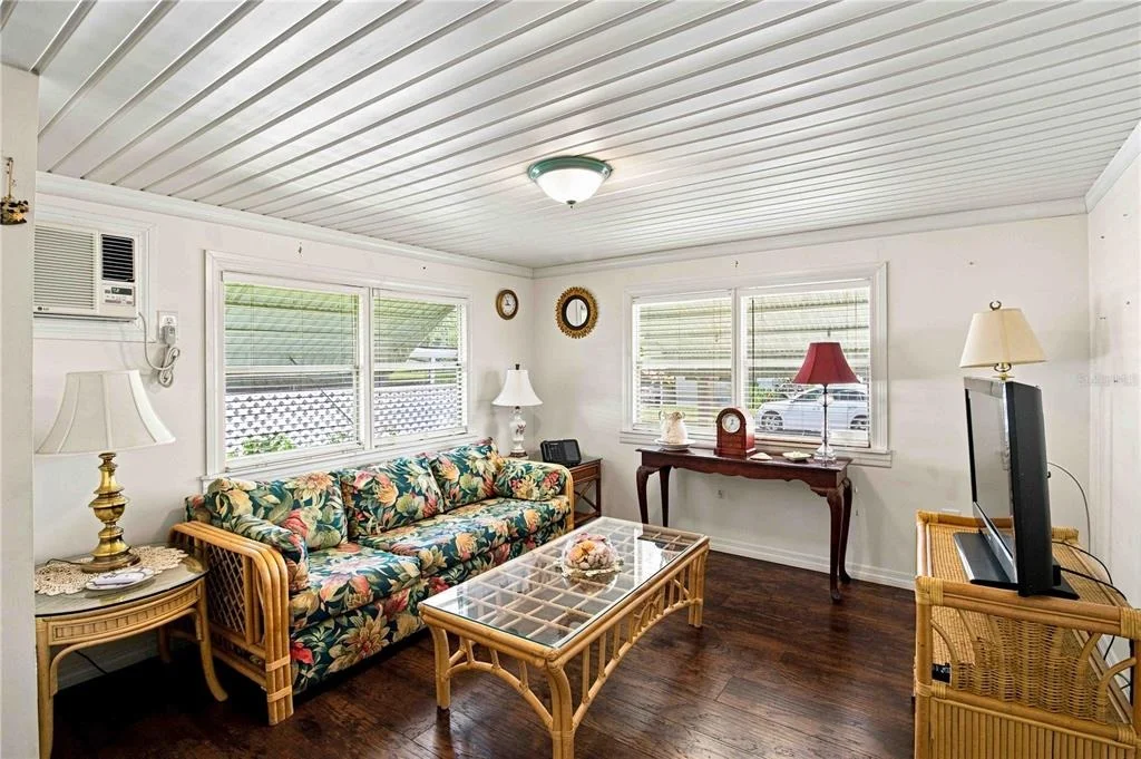 Photo of 3321 CAROL DRIVE