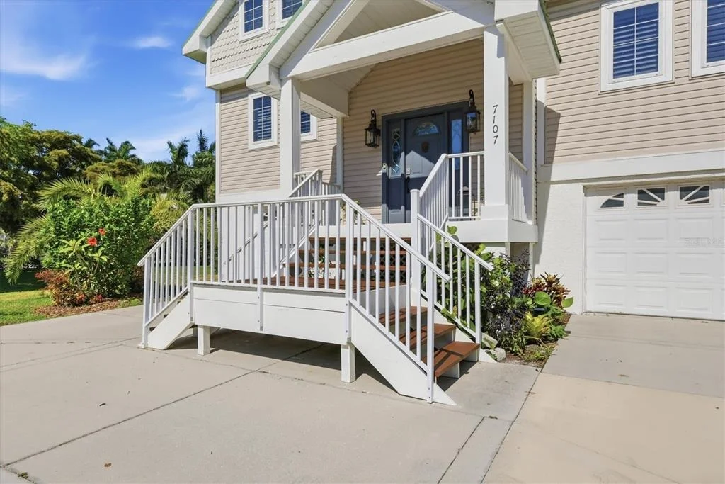 Photo of 7107 HAWKS HARBOR CIRCLE
