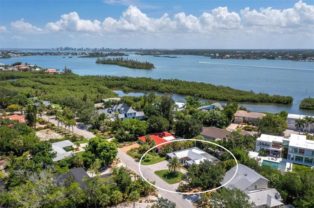 Photo of 622 TROPICAL CIRCLE