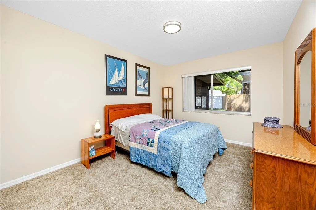 Photo of 14012 CASCADE LANE