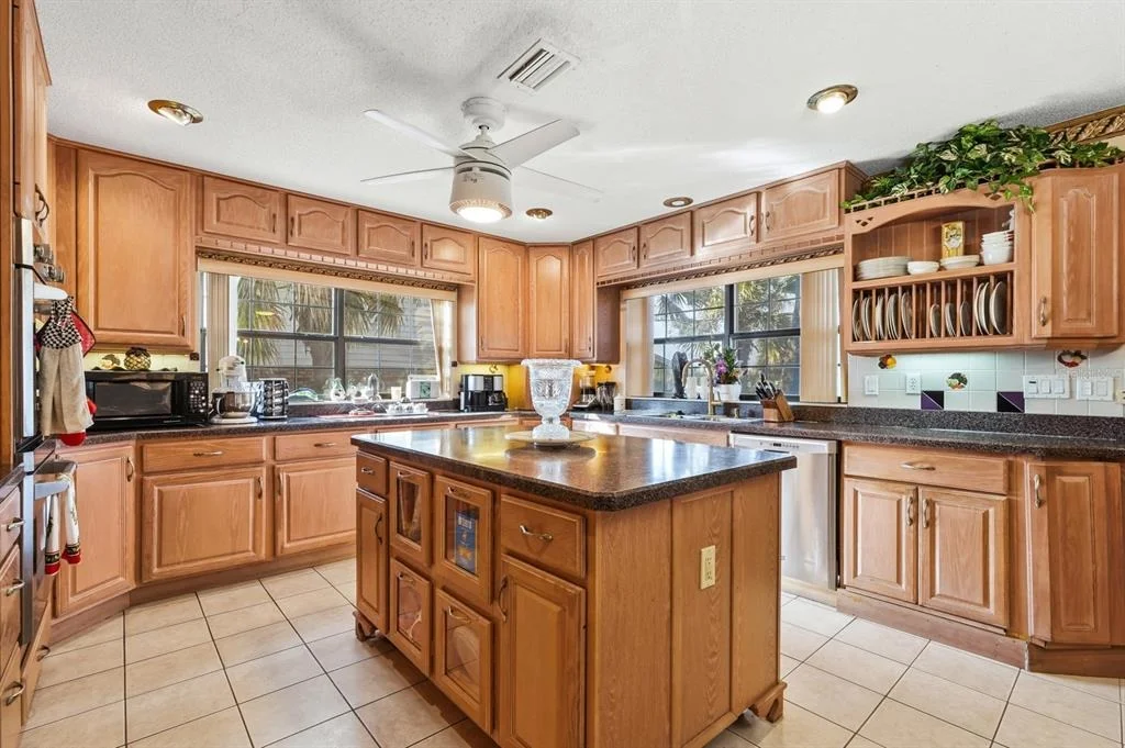 Photo of 2944 OCEAN SHORE BOULEVARD