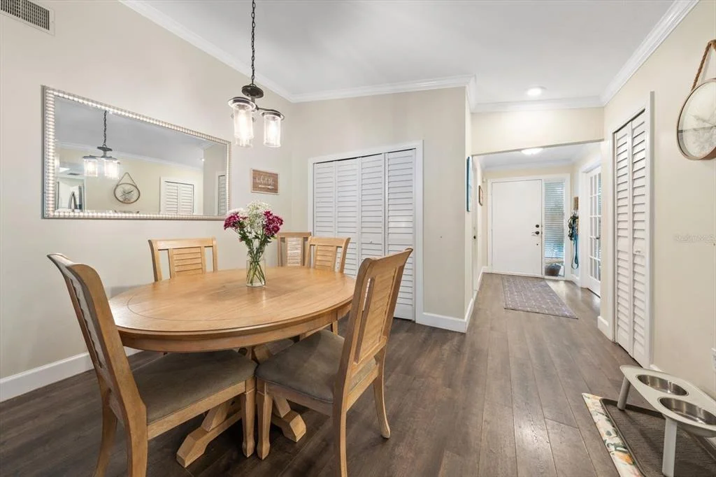 Photo of 521 MERAVAN DRIVE