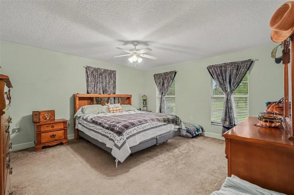 Photo of 9172 KEDRONE DRIVE