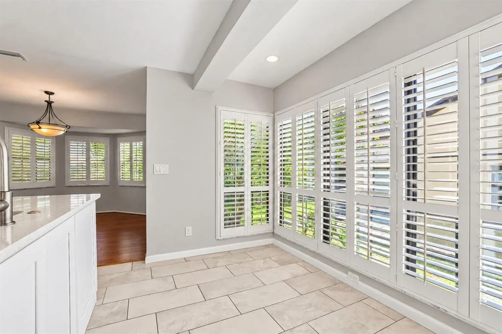Photo of 913 SUTTON PLACE