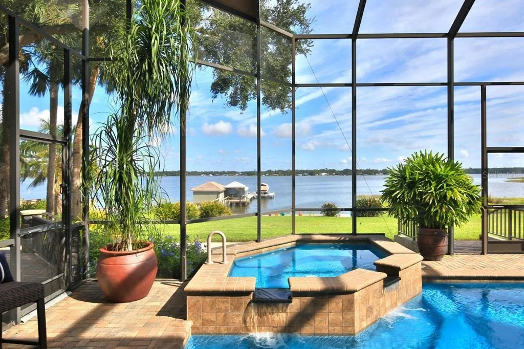 Photo of 11035 SE SUNSET HARBOR ROAD