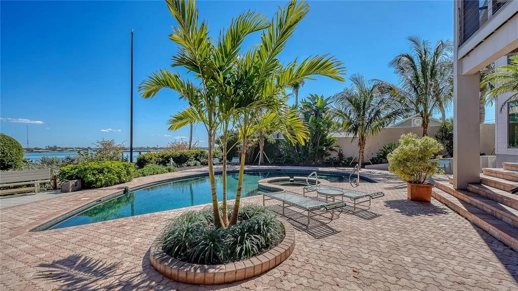 Photo of 2116 CASEY KEY ROAD