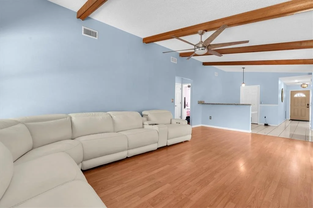 Photo of 914 HARBOR CIRCLE