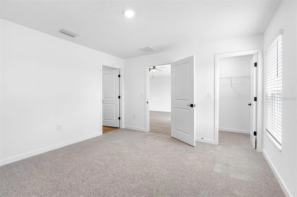 Photo of 10405 TIMBERCREST ROAD