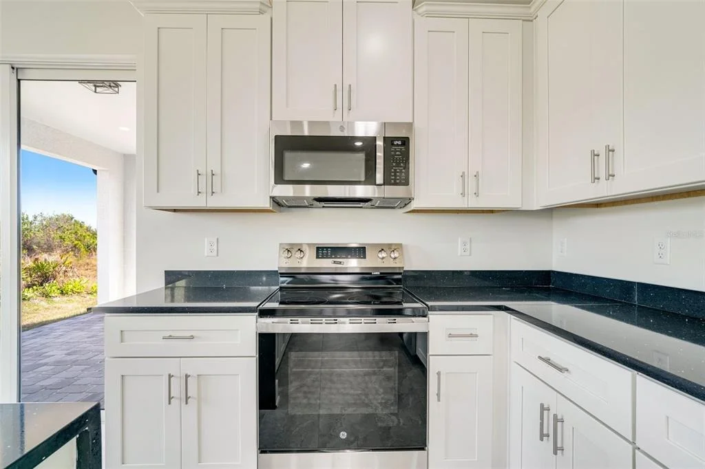 Photo of 384 BAYTREE DRIVE