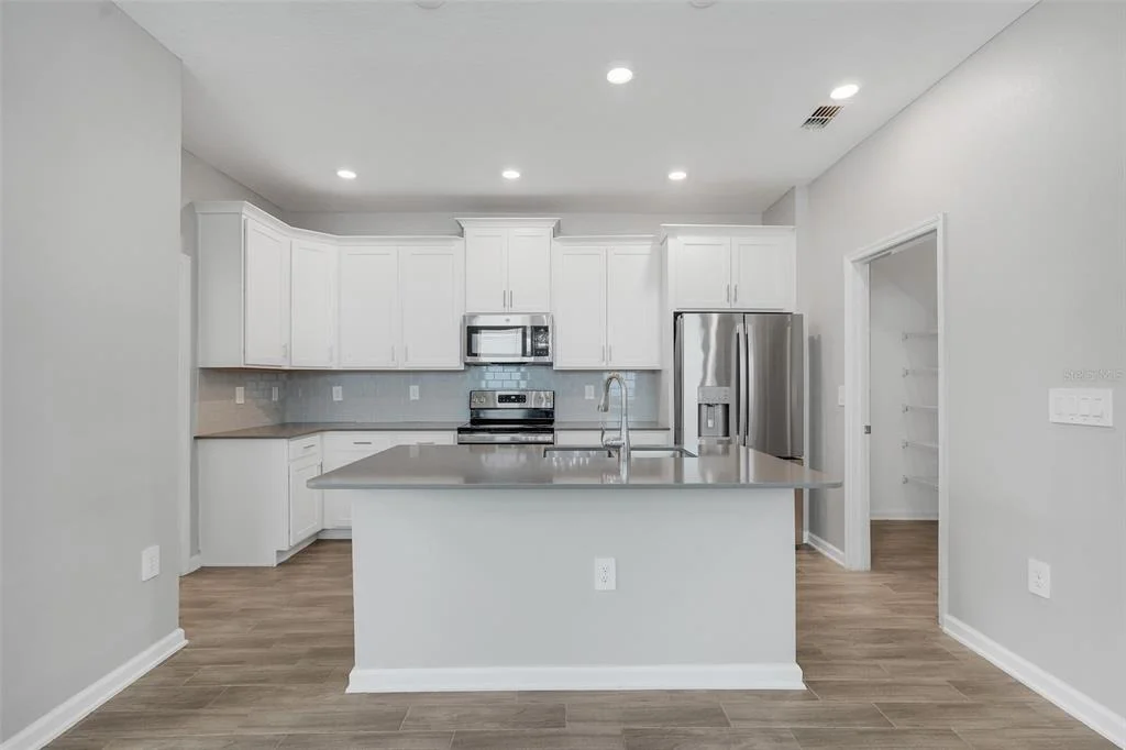 Photo of 6452 SPRUCEPINE LANE
