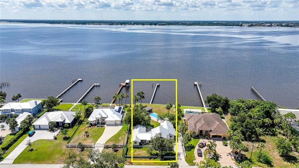 Photo of 4460 NORTHSHORE DRIVE