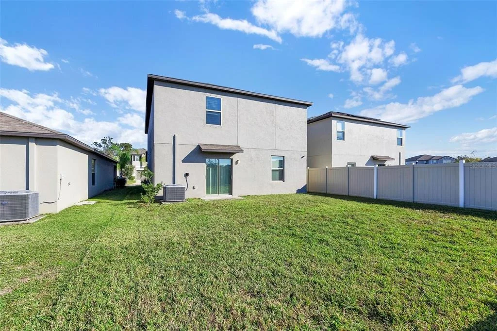 Photo of 5204 WHITE CHICORY DRIVE