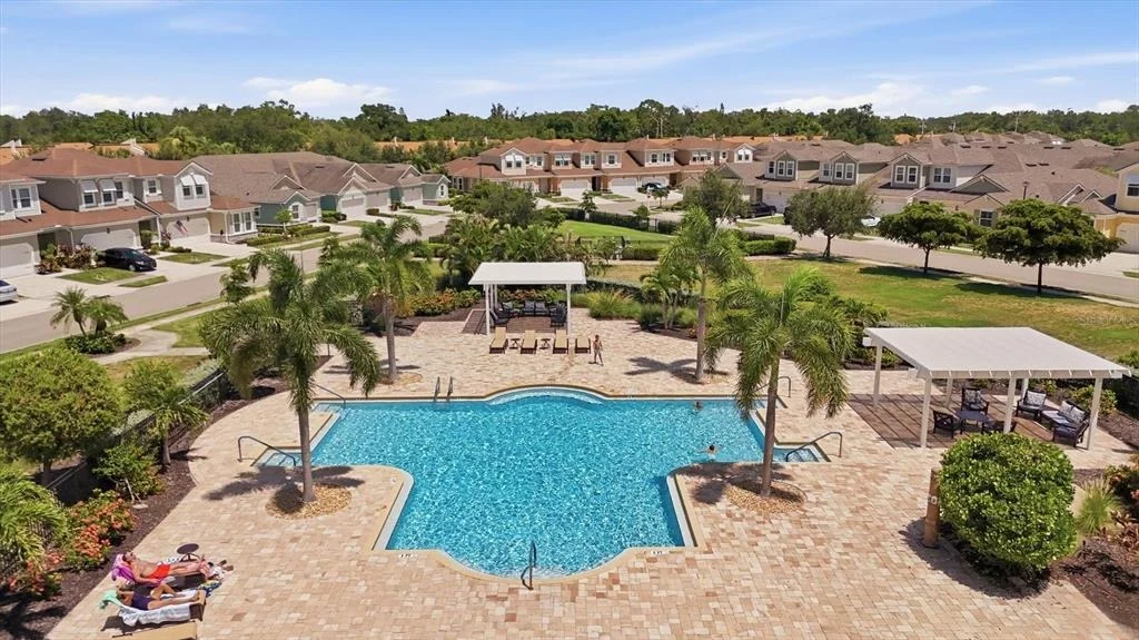 Photo of 3681 DIVOT LANE