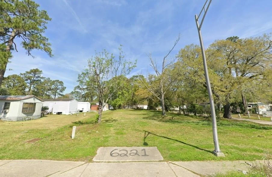 Photo of 6221 COLLINS ROAD