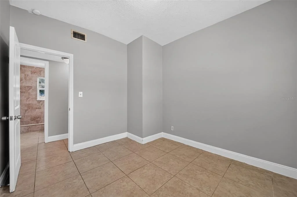 Photo of 4001 MONARCH DRIVE
