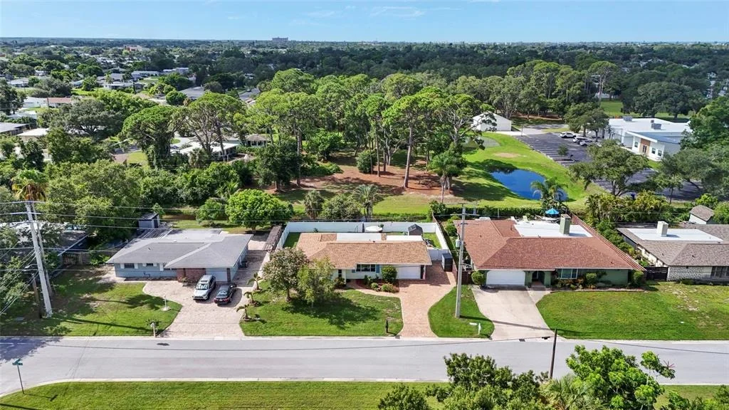 Photo of 3274 SAVAGE ROAD
