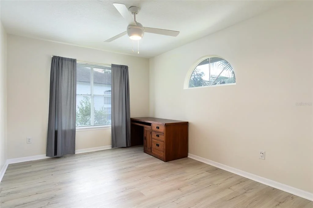 Photo of 1153 OAK TREE CIRCLE