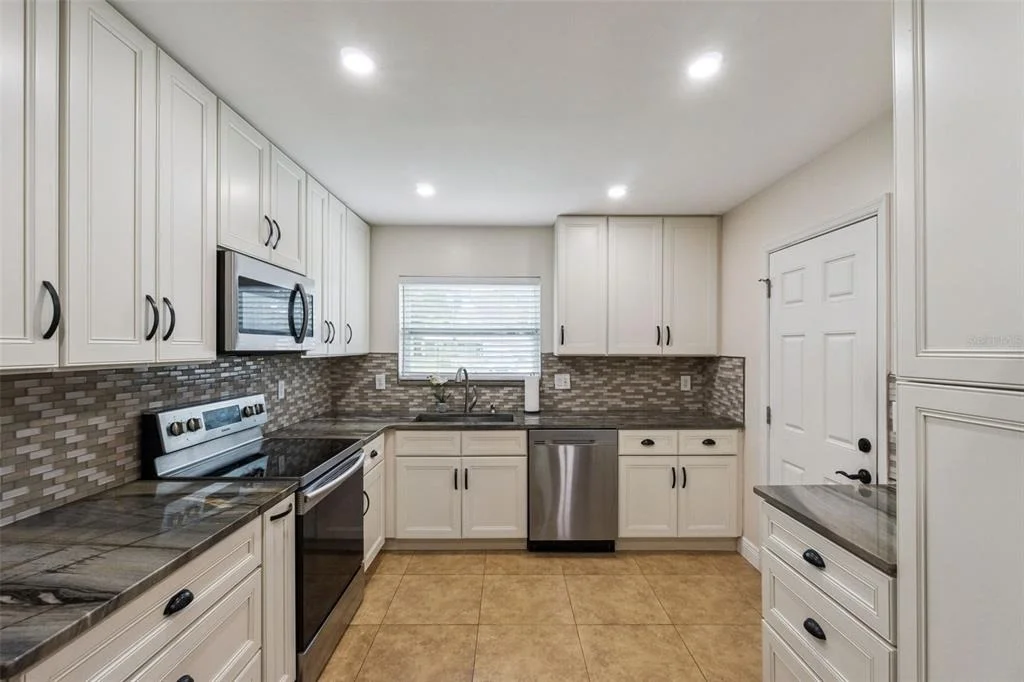 Photo of 5246 MAYAPPLE CIRCLE
