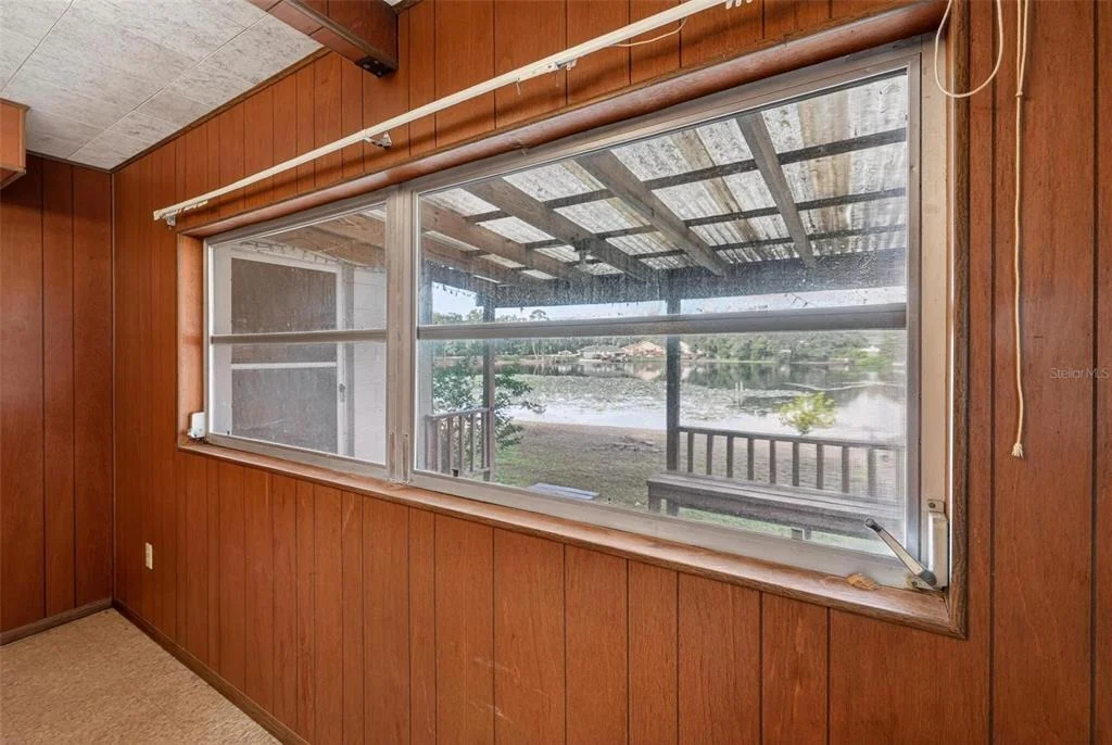 Photo of 710 TWIN OAKS LANE